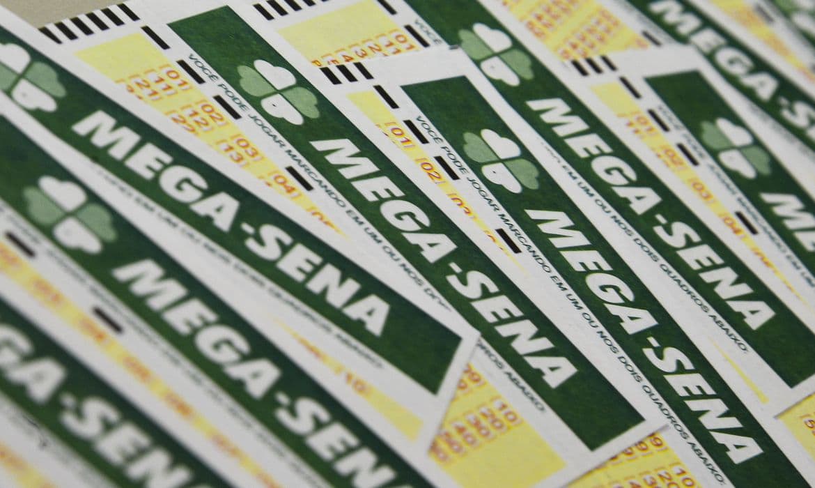 Quadra da Mega-Sena tem 4 ganhadores de PG e região