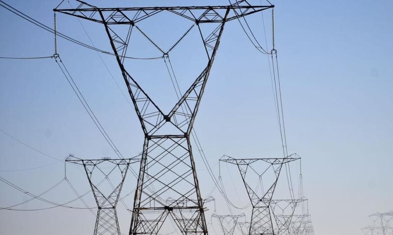 Apagão nacional deixa vários estados sem energia na manhã desta terça-feira