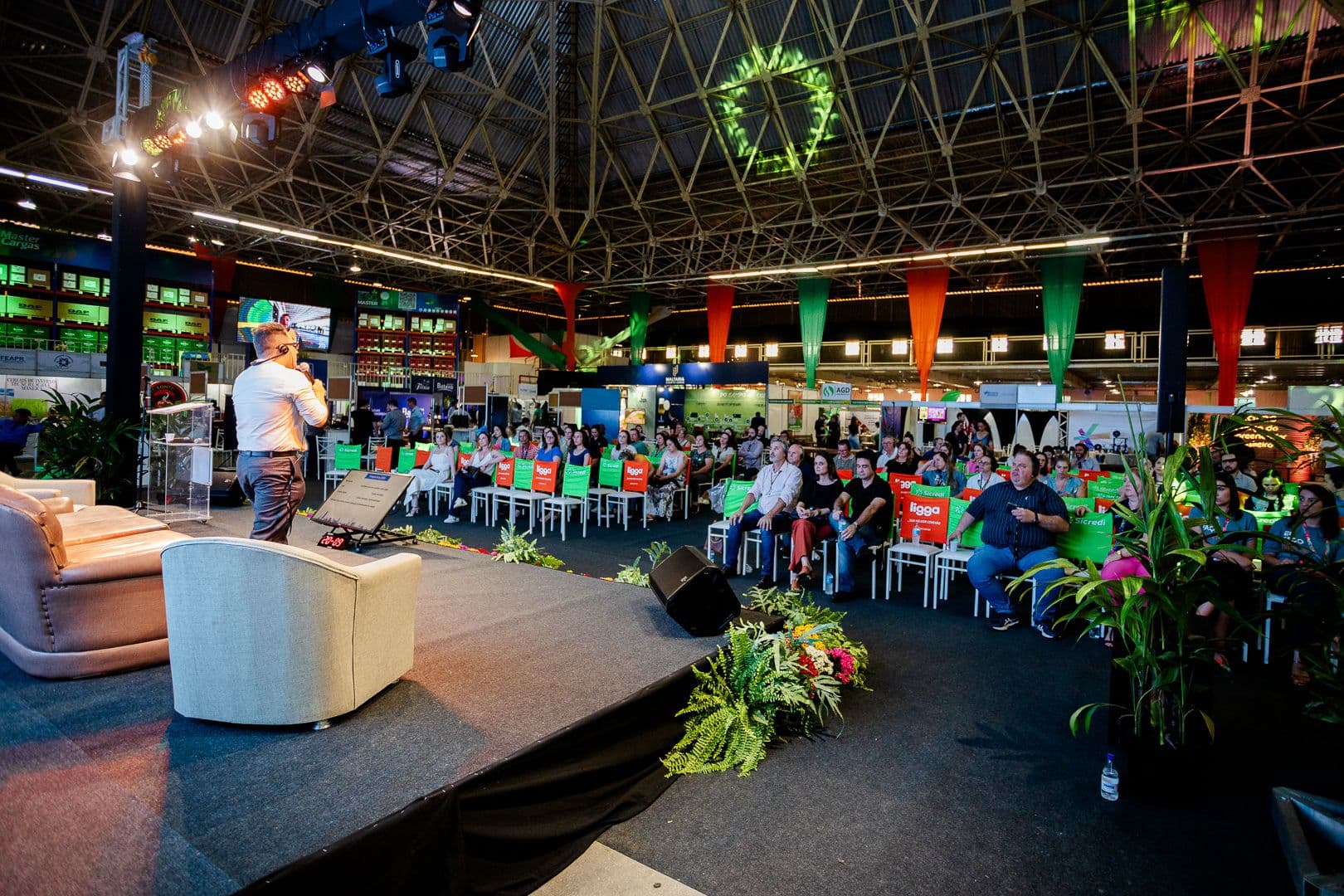 Transforma Agro Paraná reúne diversas atrações na tarde de hoje (21). Confira