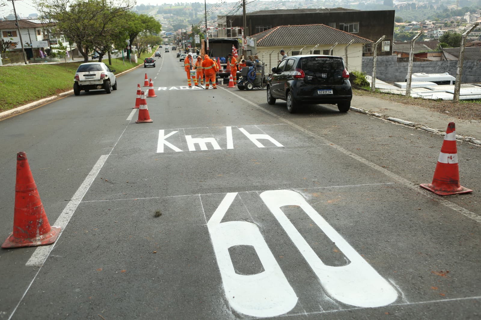 Radares terão reforço na sinalização em ruas de Ponta Grossa
