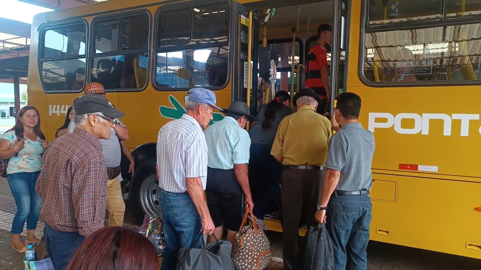 Prefeitura de PG promete mudanças no transporte coletivo de Itaiacoca
