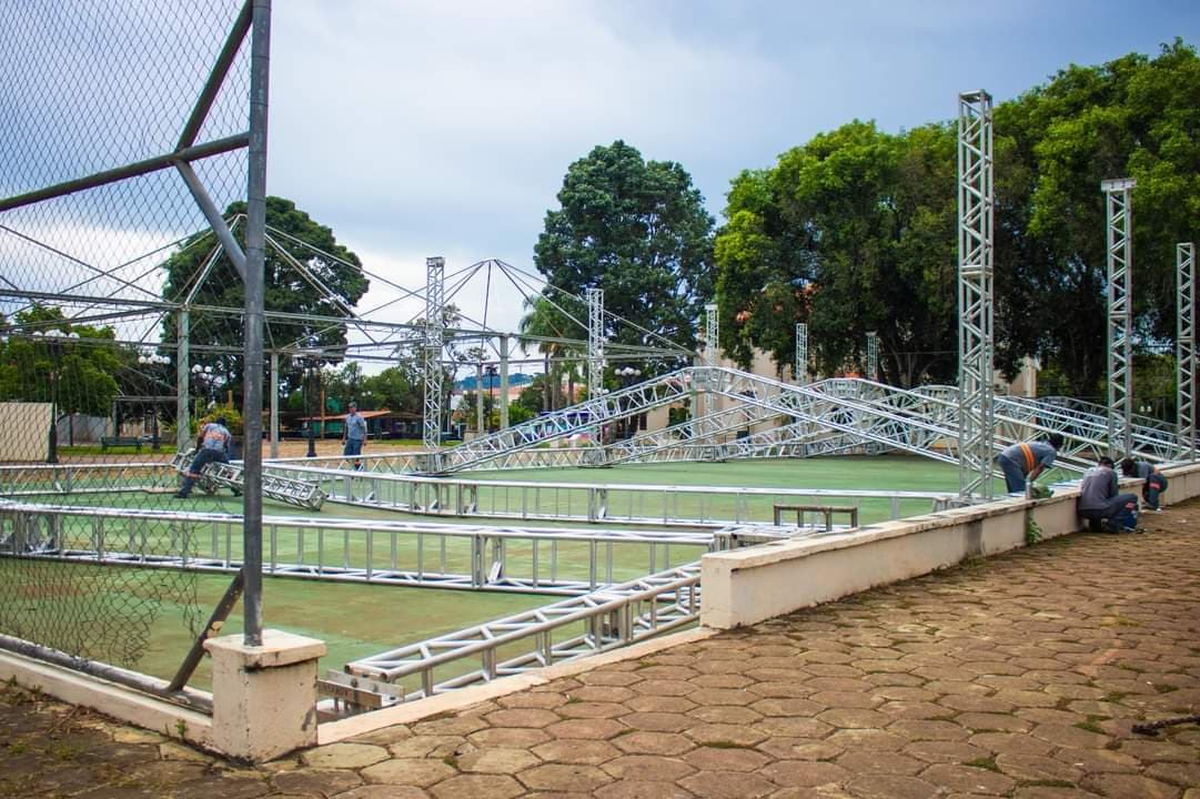 Tibagi inicia montagem de estrutura para o Carnaval 2024