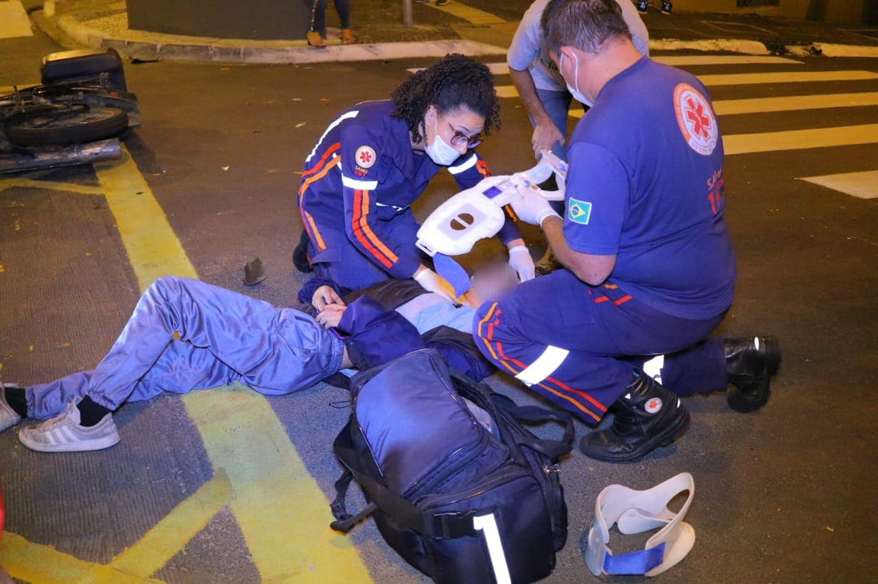 Acidente deixa motociclista ferido no centro de PG