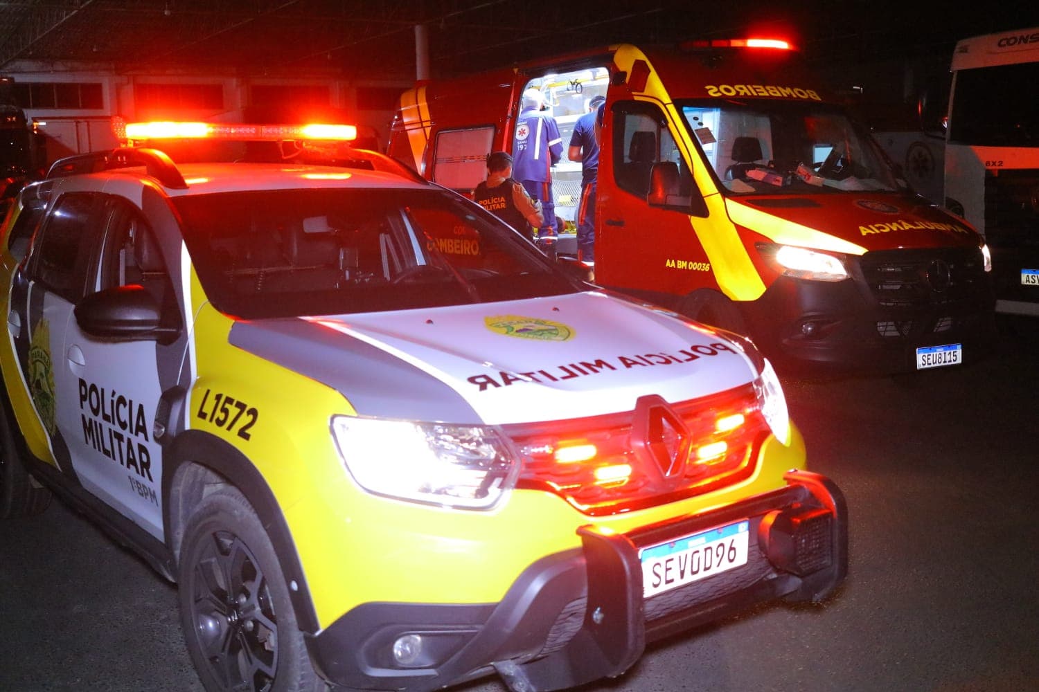 Rapaz é baleado na Souza Naves em PG