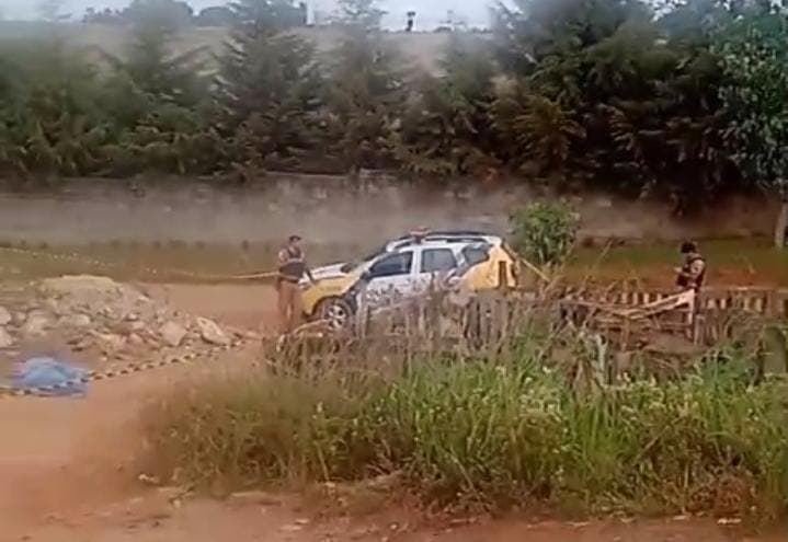 Moradores encontram corpo em bairro de PG