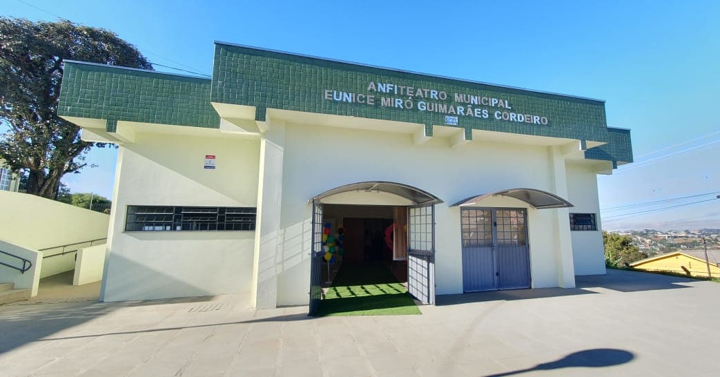 Prefeitura de PG convoca 165 profissionais da Educação