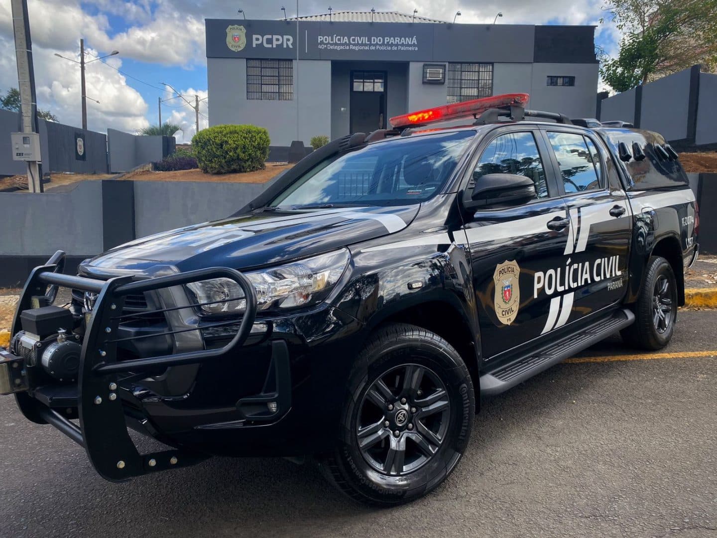 Homem é preso por ameaçar e agredir ex-mulher em Palmeira