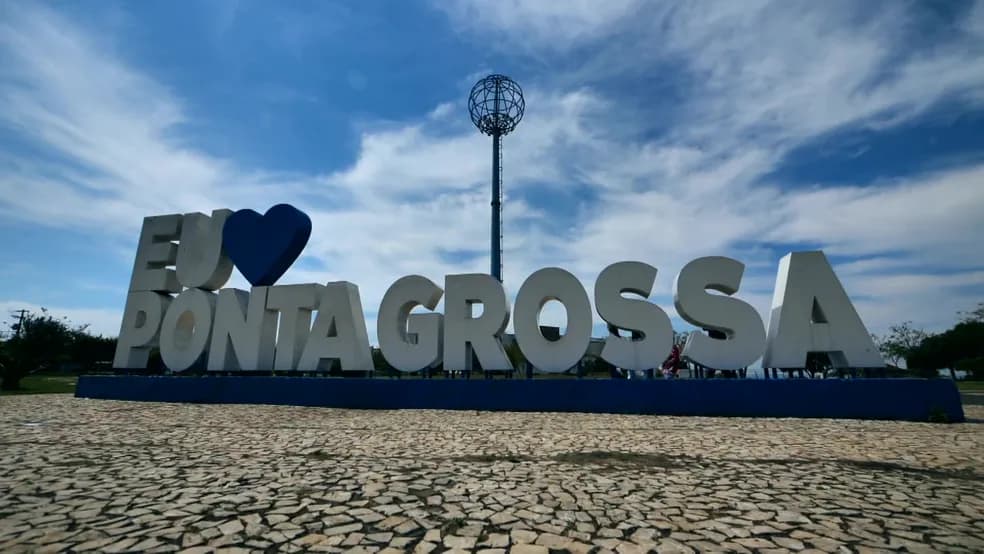 200-anos-pg-aprovacao-02-moment0