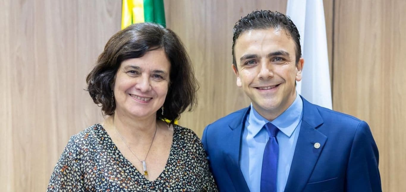 Aliel Machado agradece Nísia Trindade por sua gestão no Ministério da Saúde.