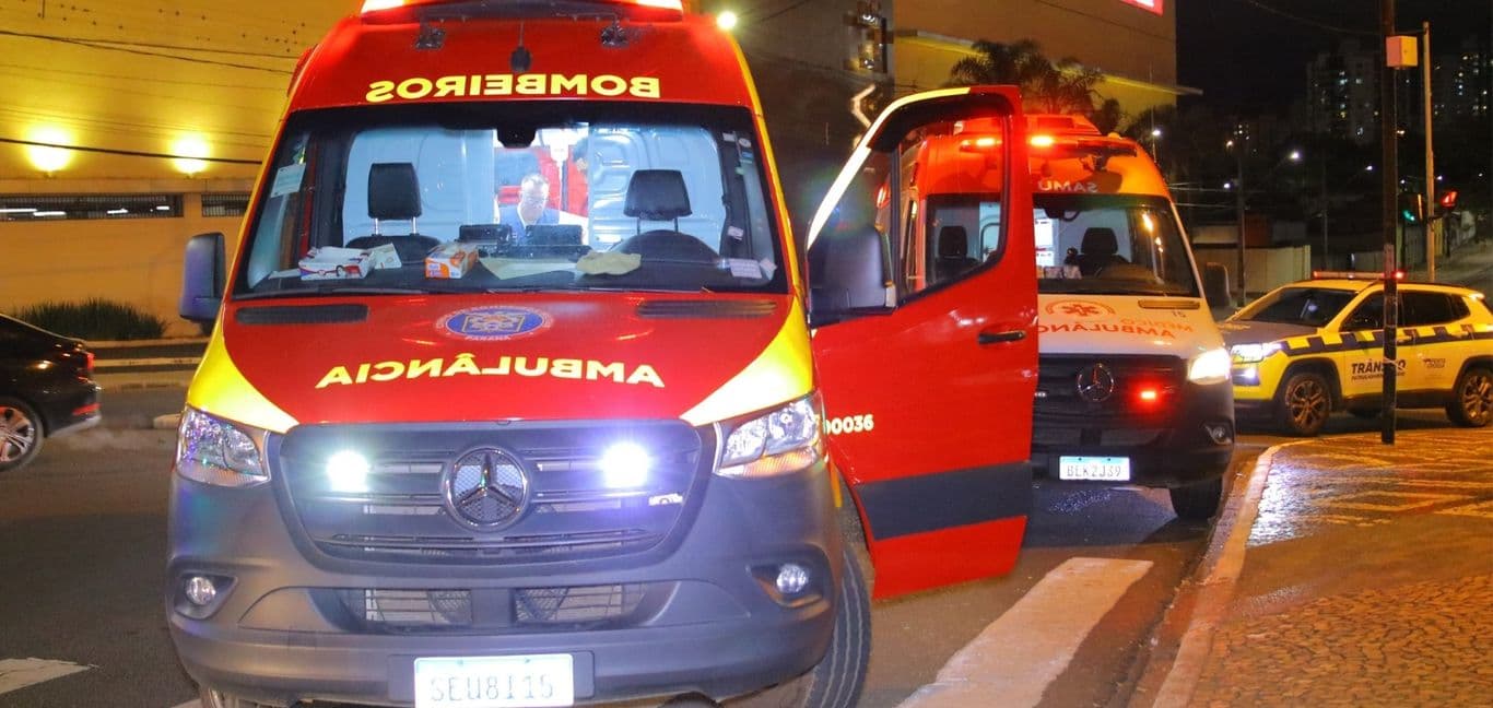 Jovem é atropelada por motociclista que foge sem prestar socorro em Ponta Grossa