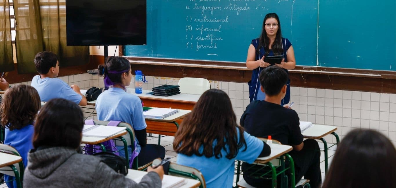 Governo anuncia convocação de mais 1.178 professores aprovados em concurso