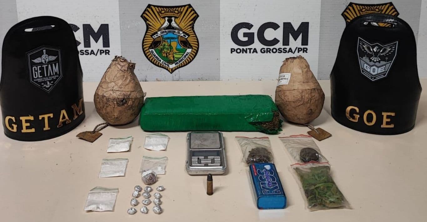Artefatos explosivos e drogas são apreendidos pela GCM em Ponta Grossa