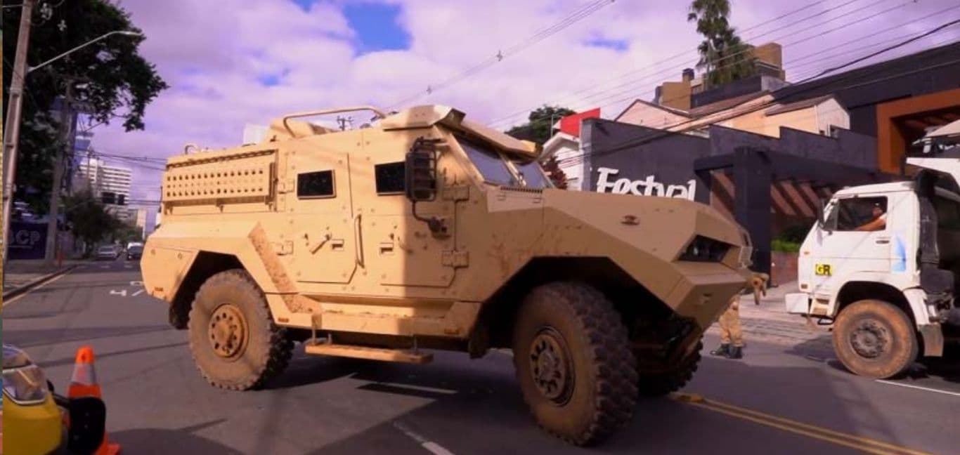 Paraná testa blindado militar tcheco e planeja compra de 12 veículos para reforçar segurança pública