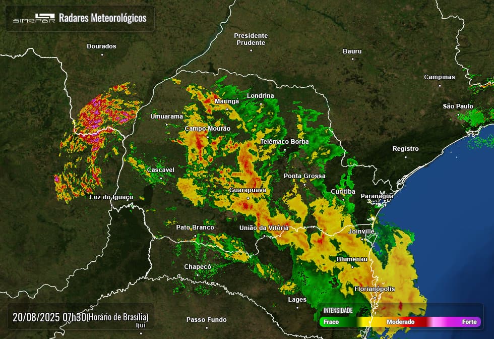 Chuva marca a quarta-feira em PG e região