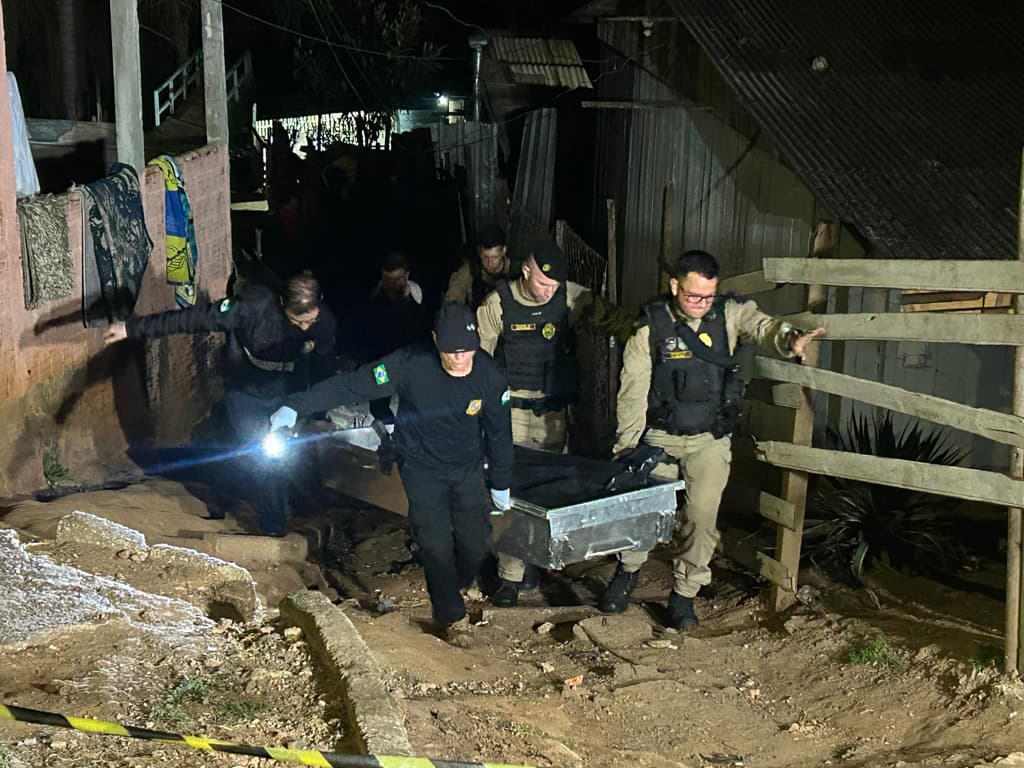 Polícia investiga homicídio de homem encontrado em córrego no bairro Vila Nova, em Ponta Grossa