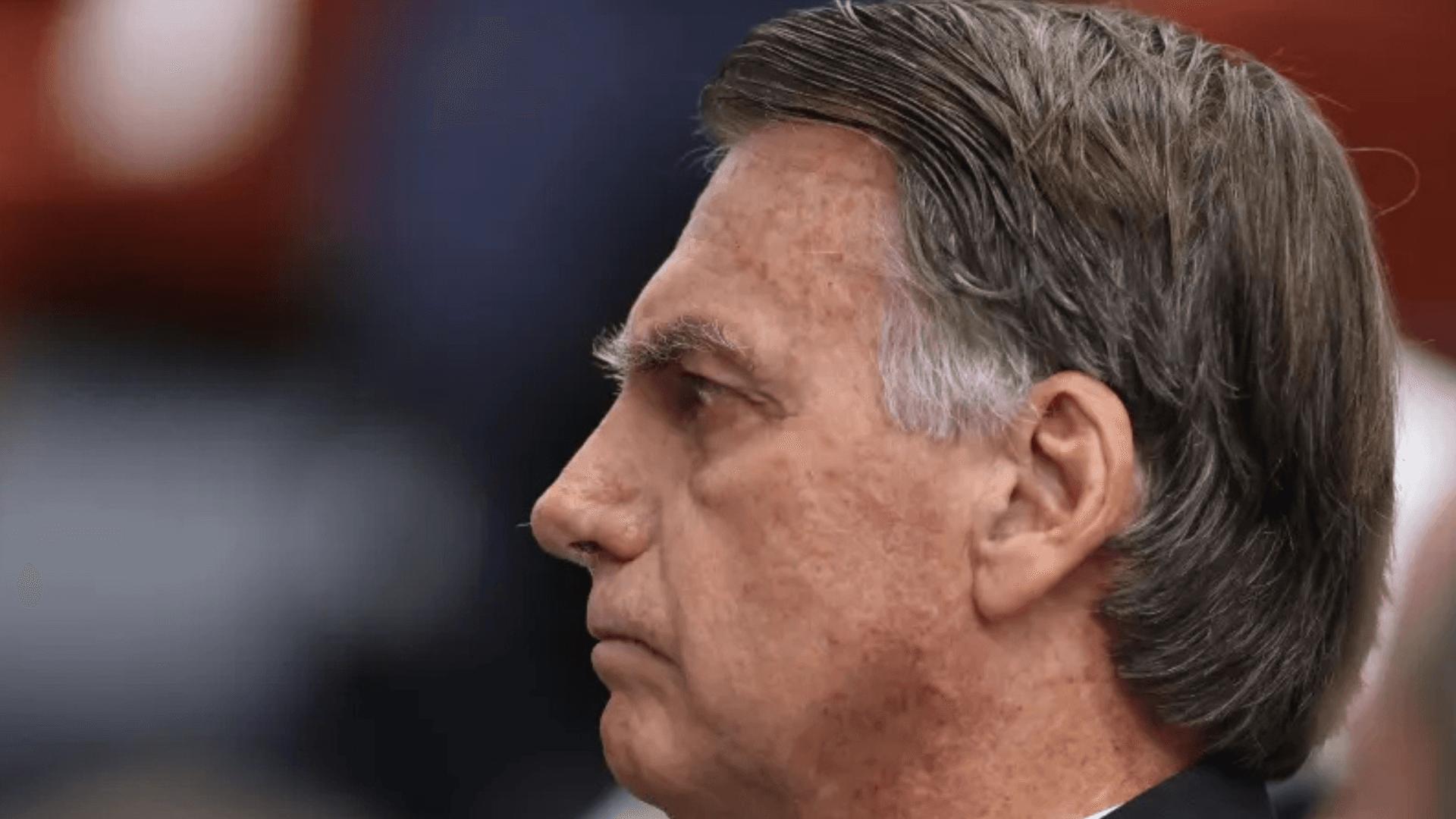 Jair Bolsonaro pede ao STF autorização para procedimento médico no DF