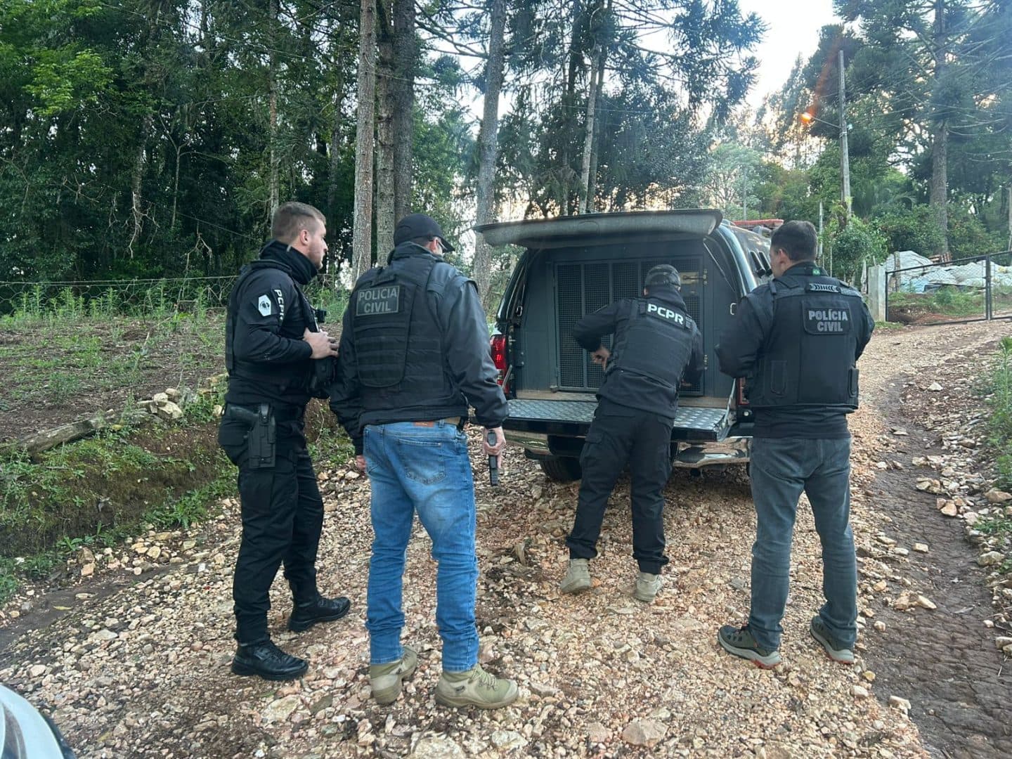 Prisão em Castro 21-10