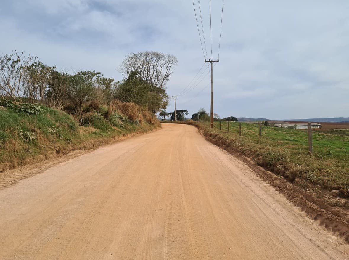 Pavimentação em Castro