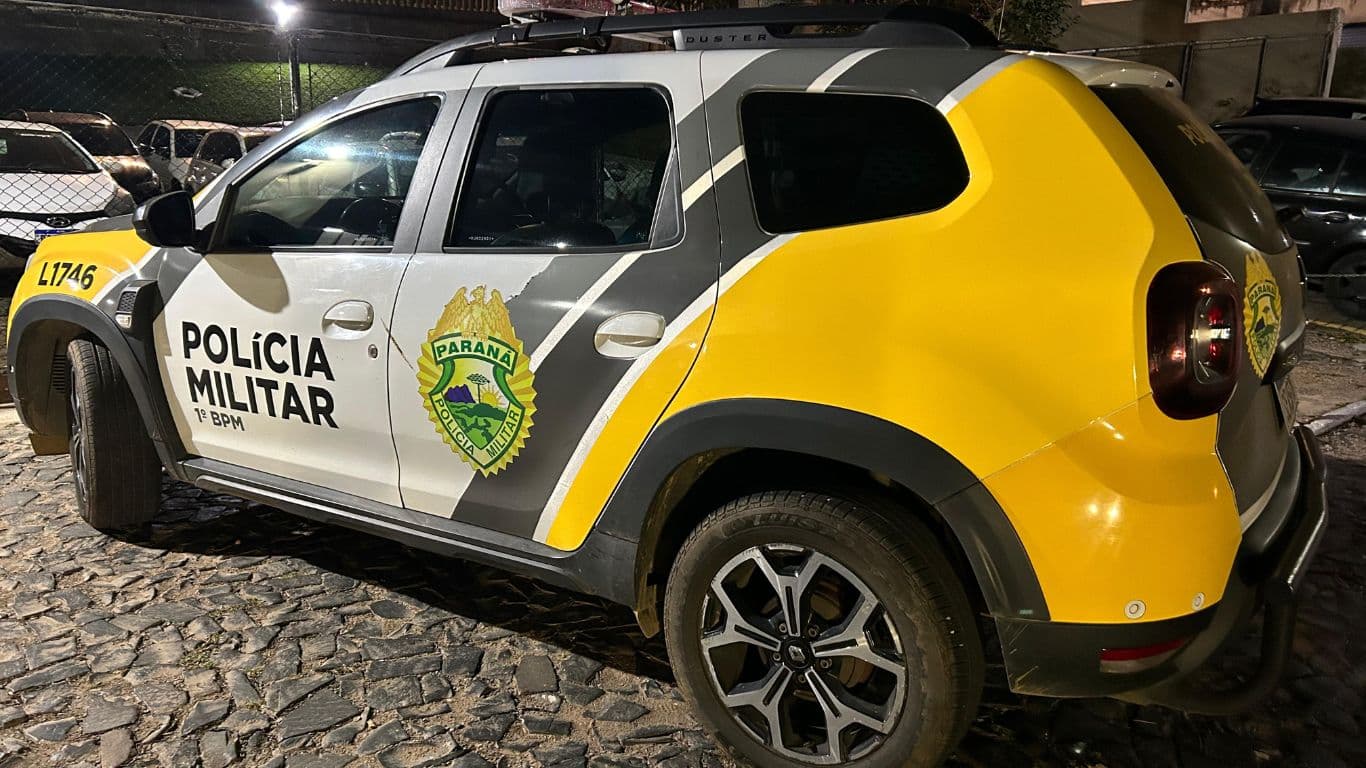 Polícia Militar recupera veículo furtado em Ponta Grossa no bairro Contorno