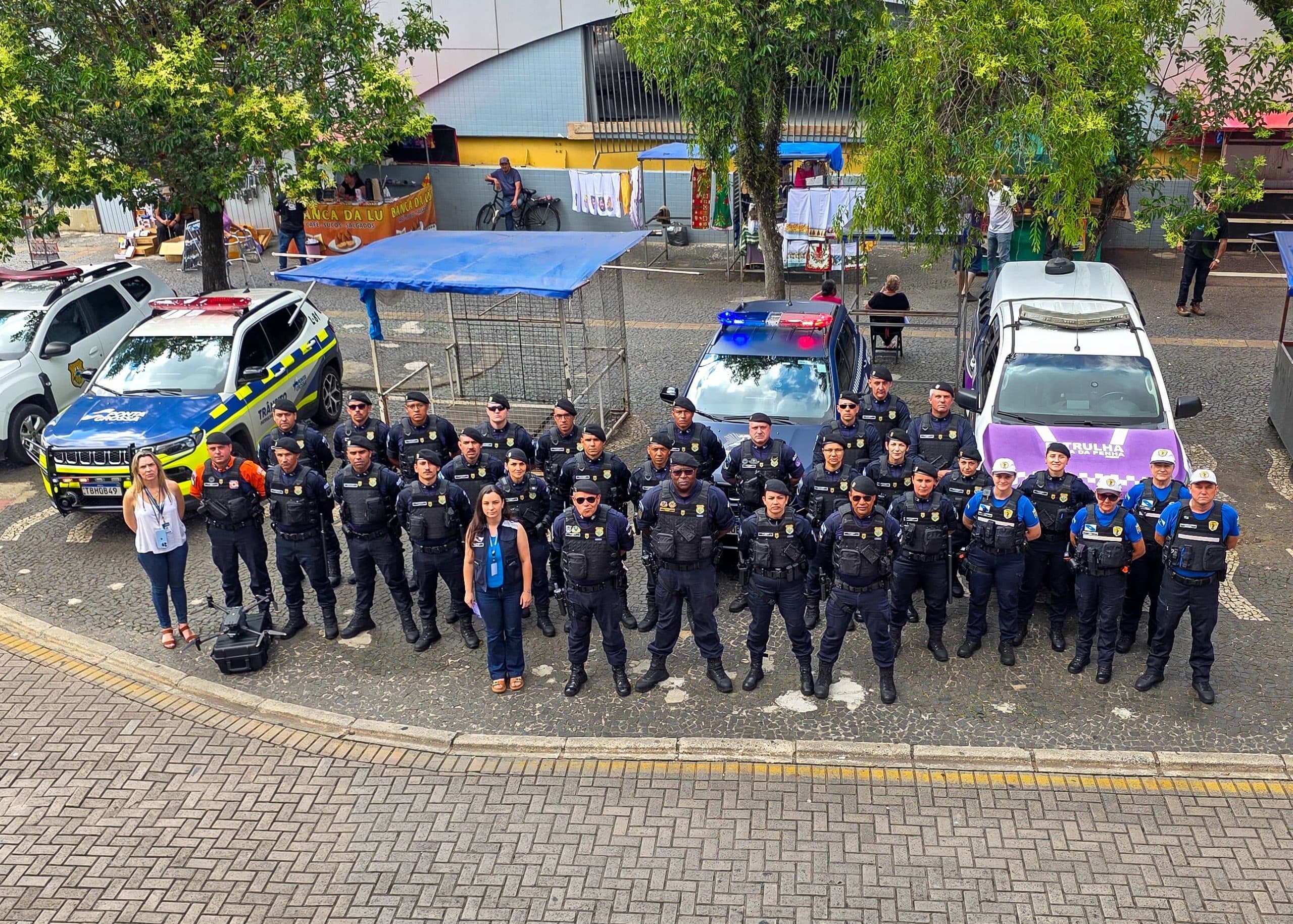 Prefeitura realiza ação dos 21 dias de ativismo contra a violência contra a mulher em Ponta Grossa