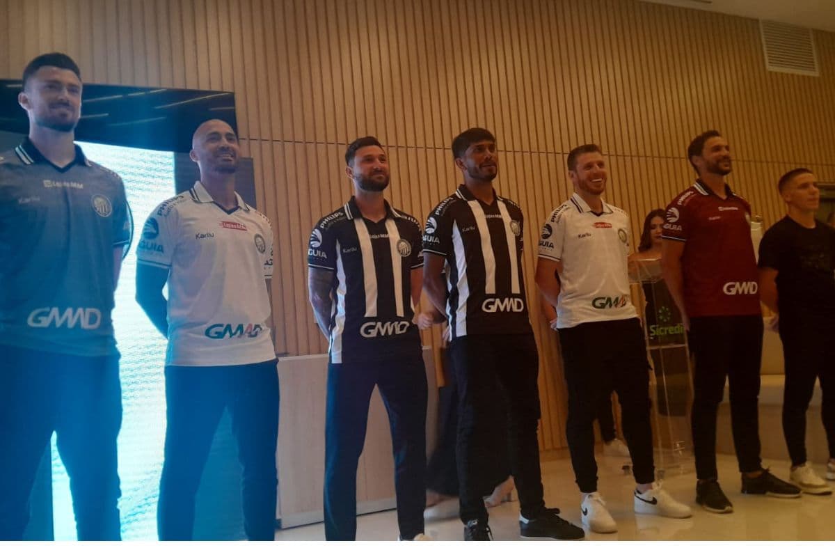 Operário Ferroviário apresenta em evento novo uniforme para 2026
