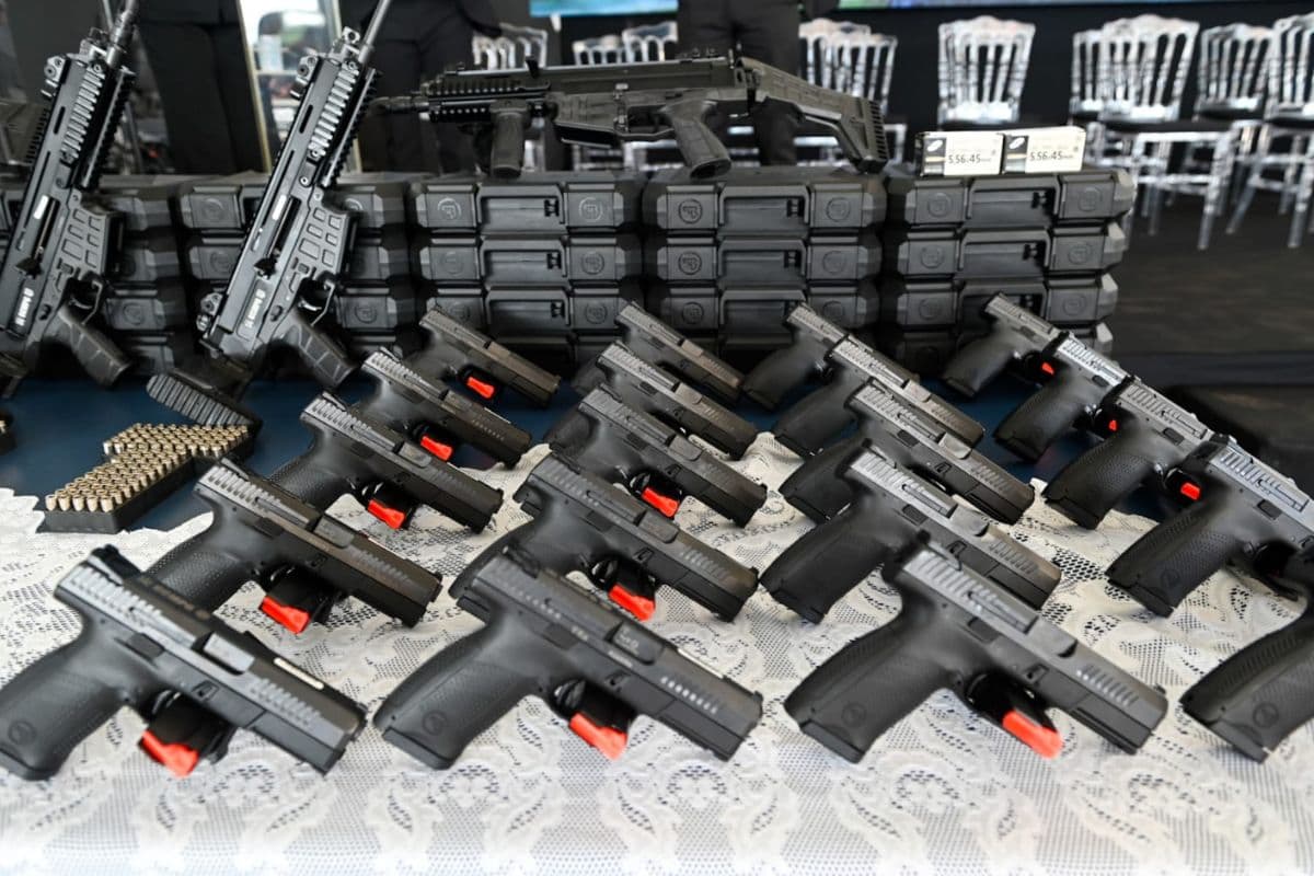 Prefeitura entrega novas armas para a Guarda Civil Municipal de Ponta Grossa
