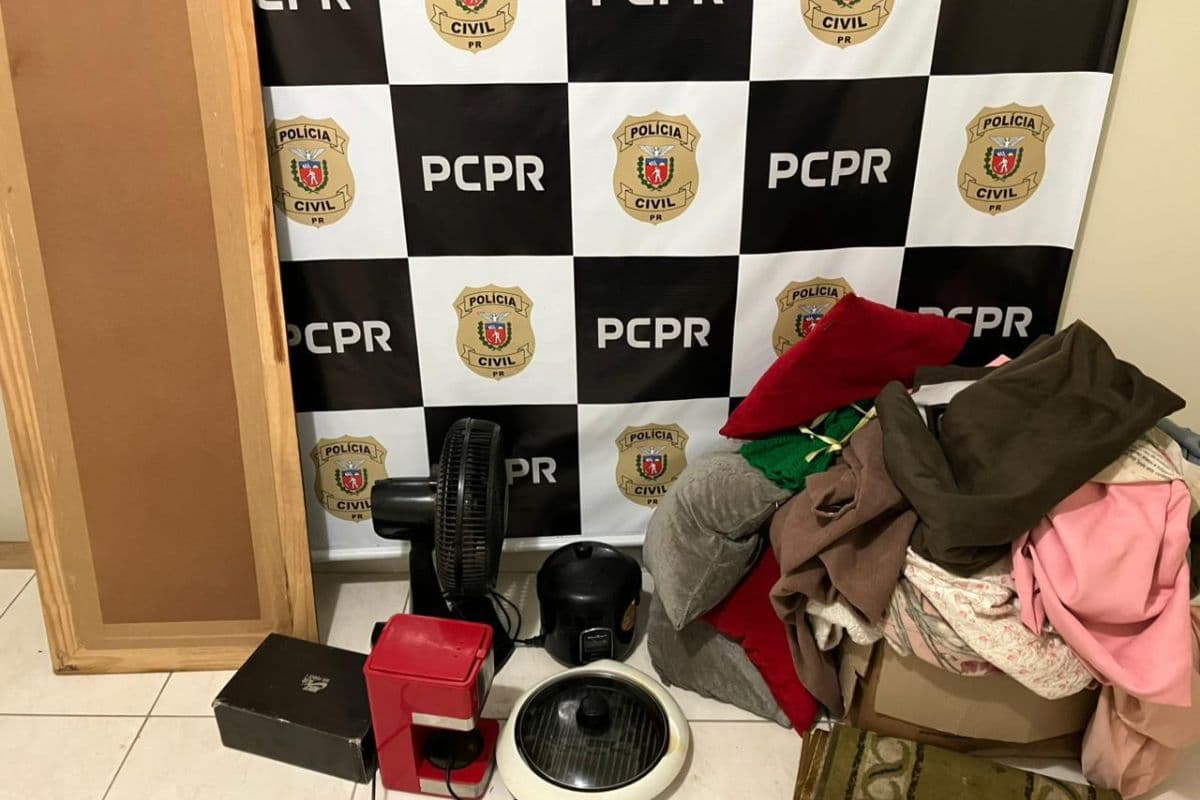 Duas mulheres são presas em flagrante pela PCPR após invasão de residência em Jaguariaíva