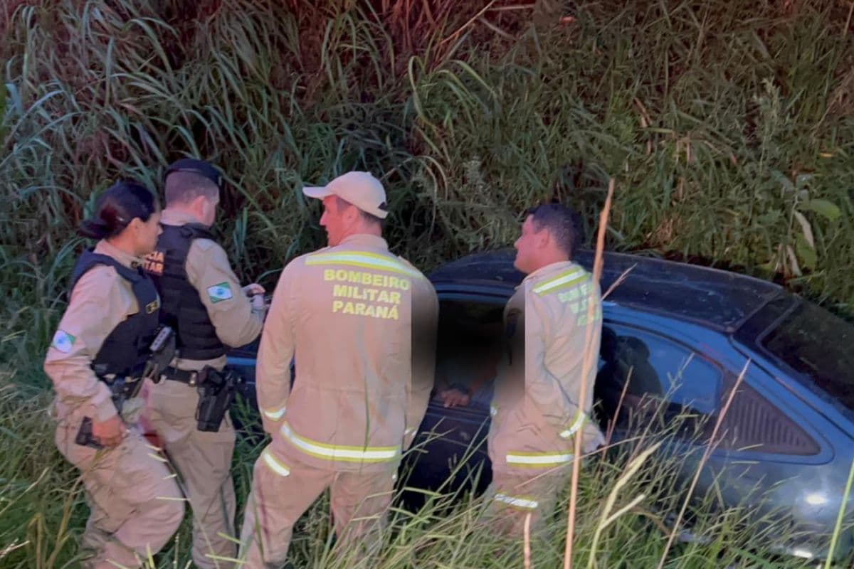 Motorista embriagado é preso após sair da pista em Itaiacoca