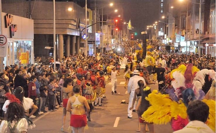Ponta Grossa homologa inscrições para Rainha e Rei Momo do Carnaval 2026