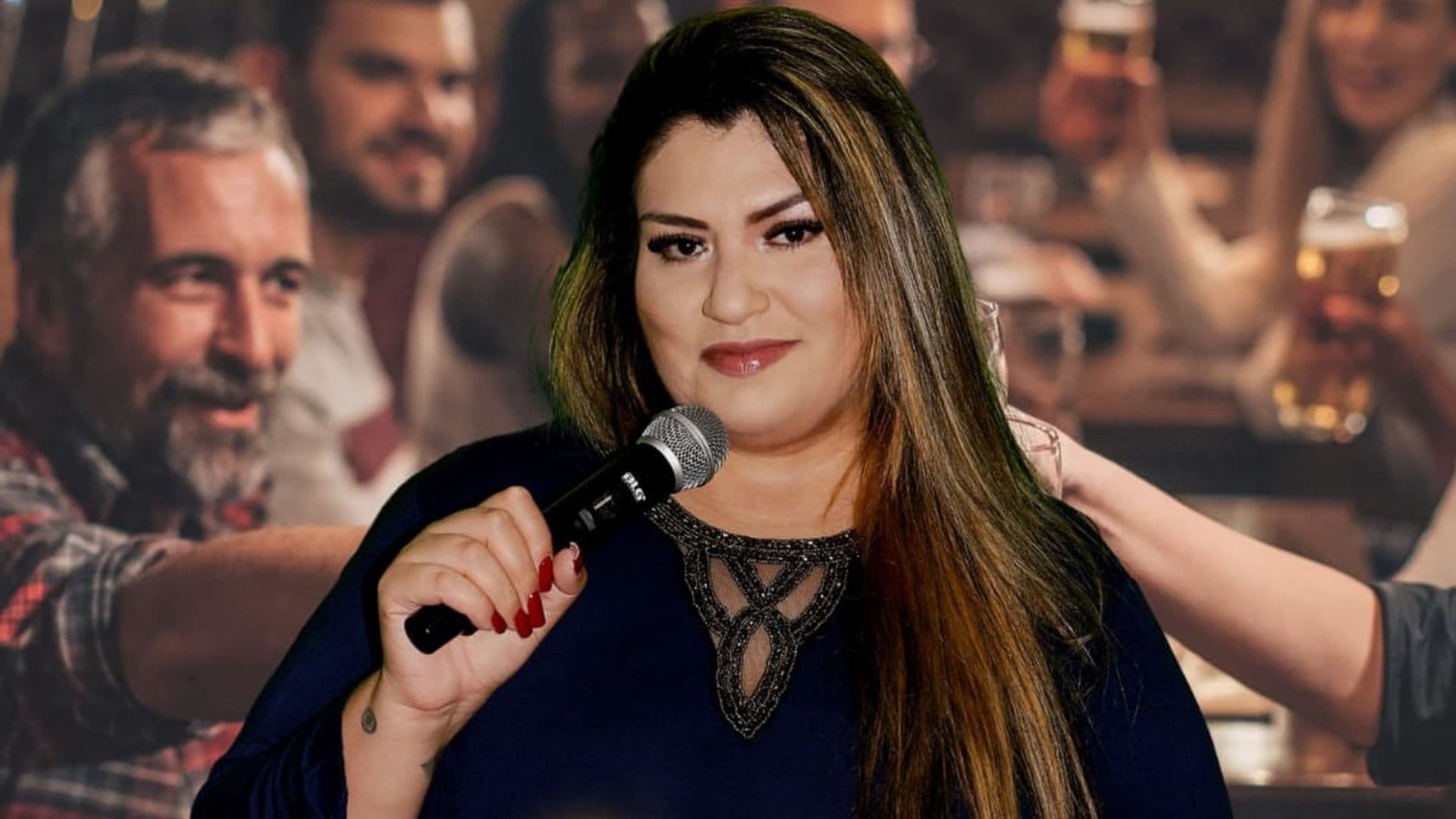 Cantora afirma ter sido enganada por contratante e alerta colegas após caso no Lago de Olarias