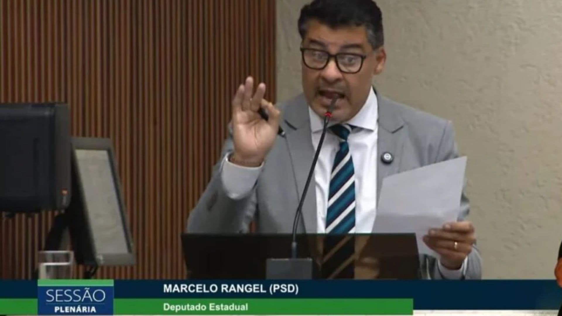 Deputado questiona contratos de jardinagem da FIEP após valor saltar de R$ 13 milhões para R$ 53 milhões