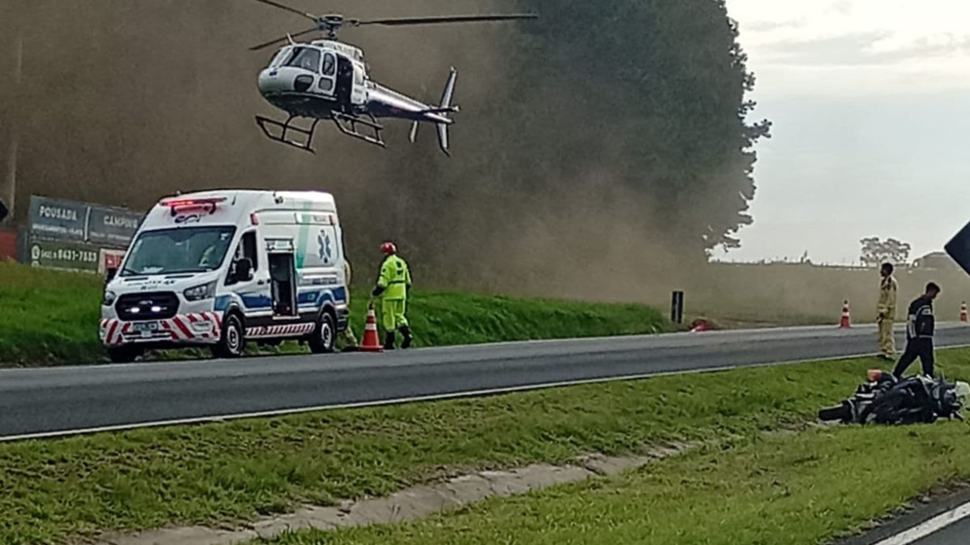 Motociclista morre em acidente com caminhão e trator na PR 151 em Carambeí