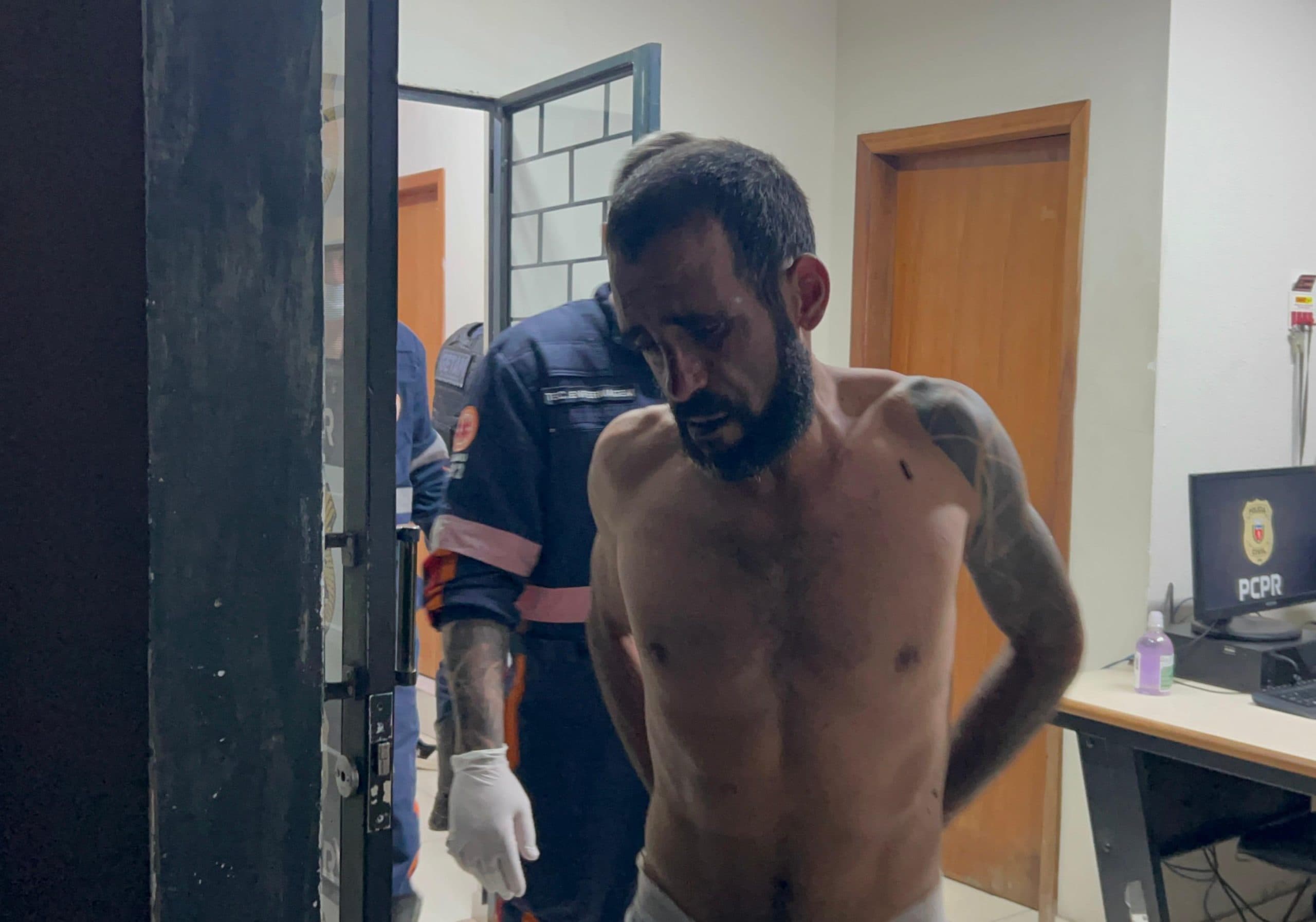 Homem é preso após roubar celular de mulher que saía com amiga em Ponta Grossa