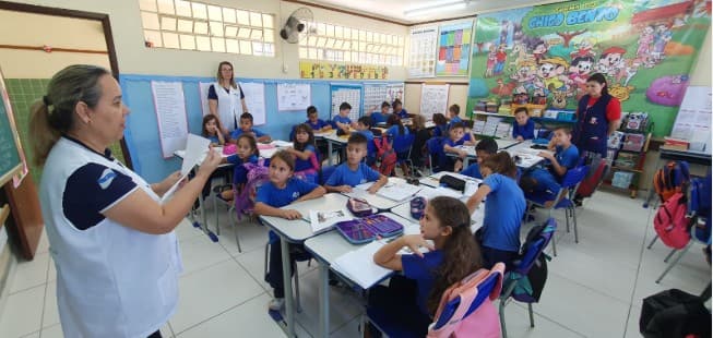 Secretaria de Recursos Humanos publica edital de convocação para Educação