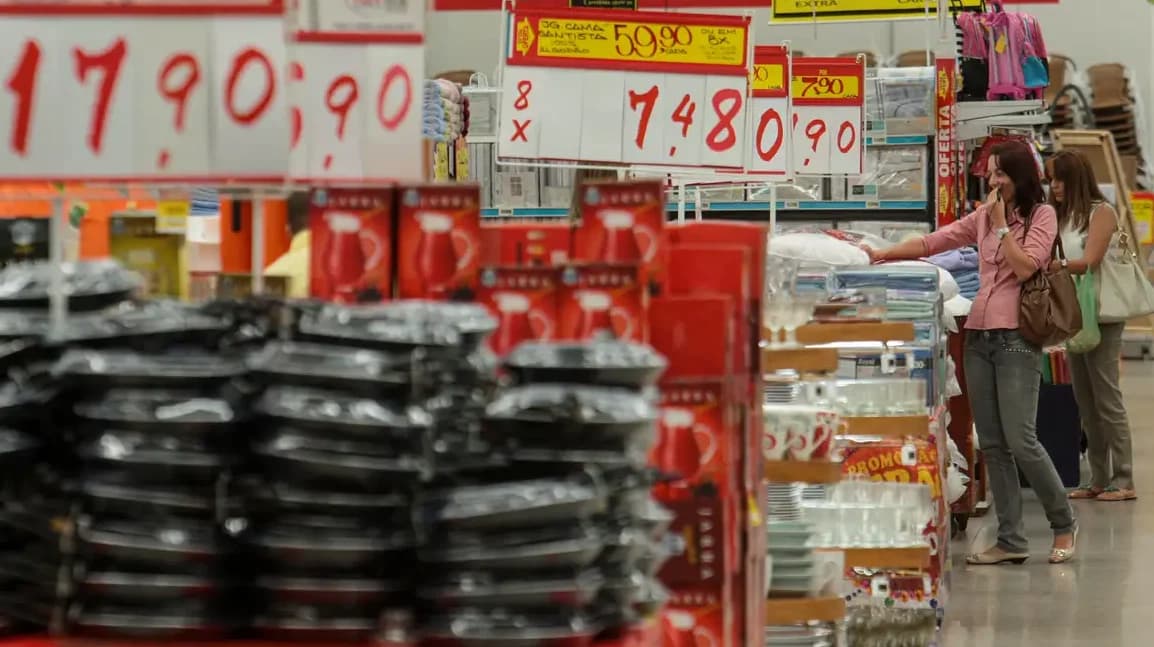 Previsão da inflação sobe para 4,36% pela quarta vez seguida