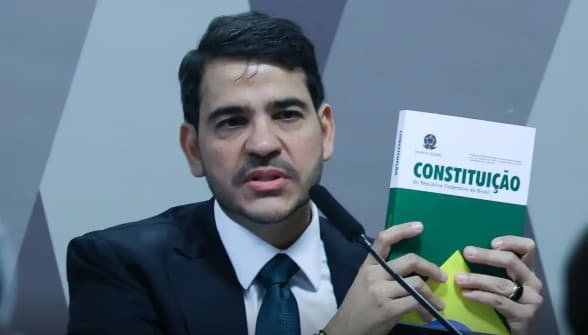 Messias defende autocontenção do STF e é aprovado na CCJ do Senado