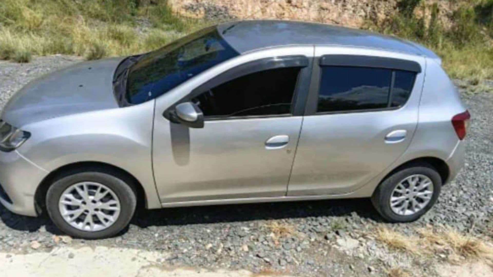 Negociação de carro termina em furto no Jardim Mezzomo em PG