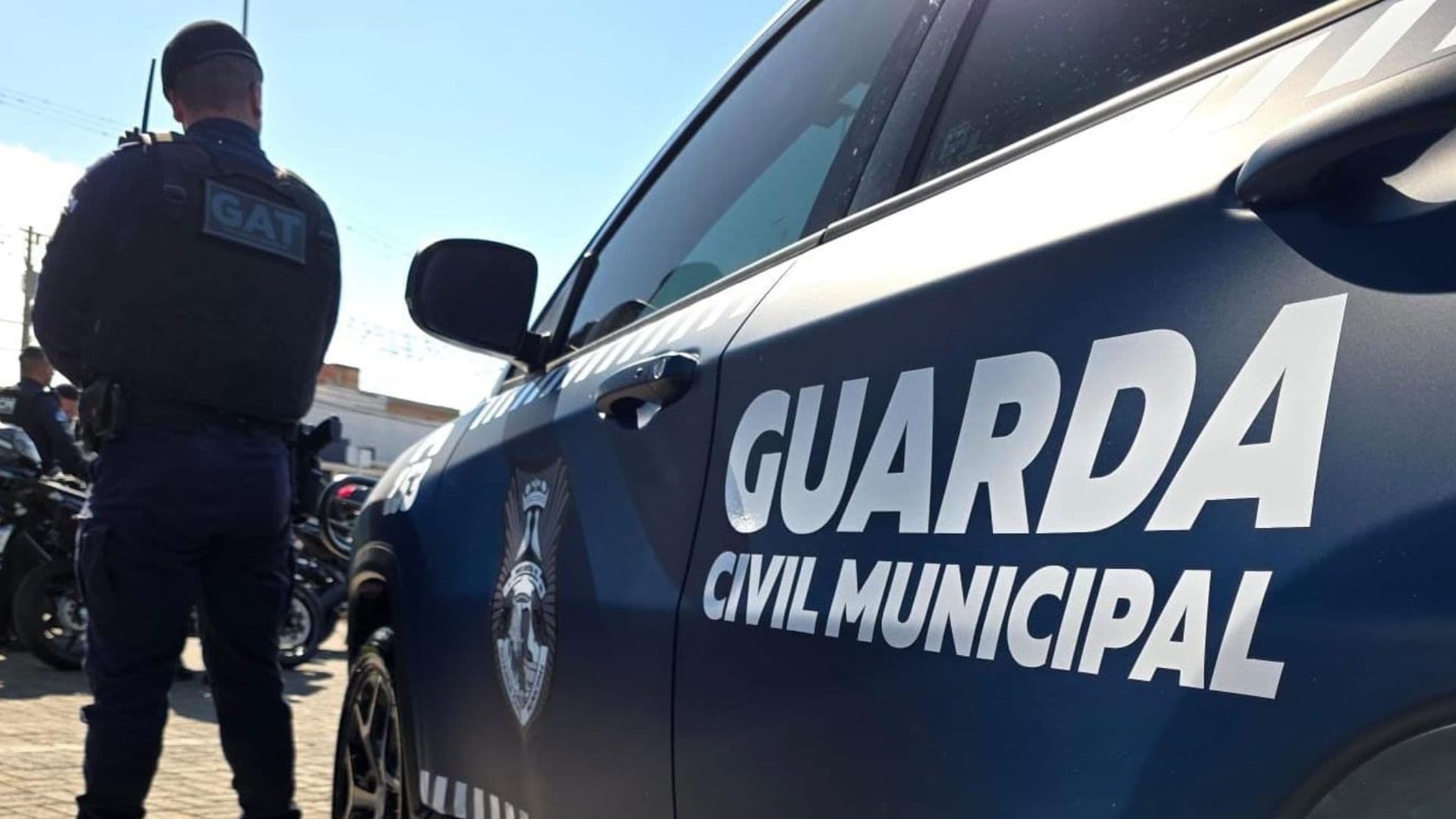 Homem com mandado de prisão é detido durante operação AIFU em Ponta Grossa