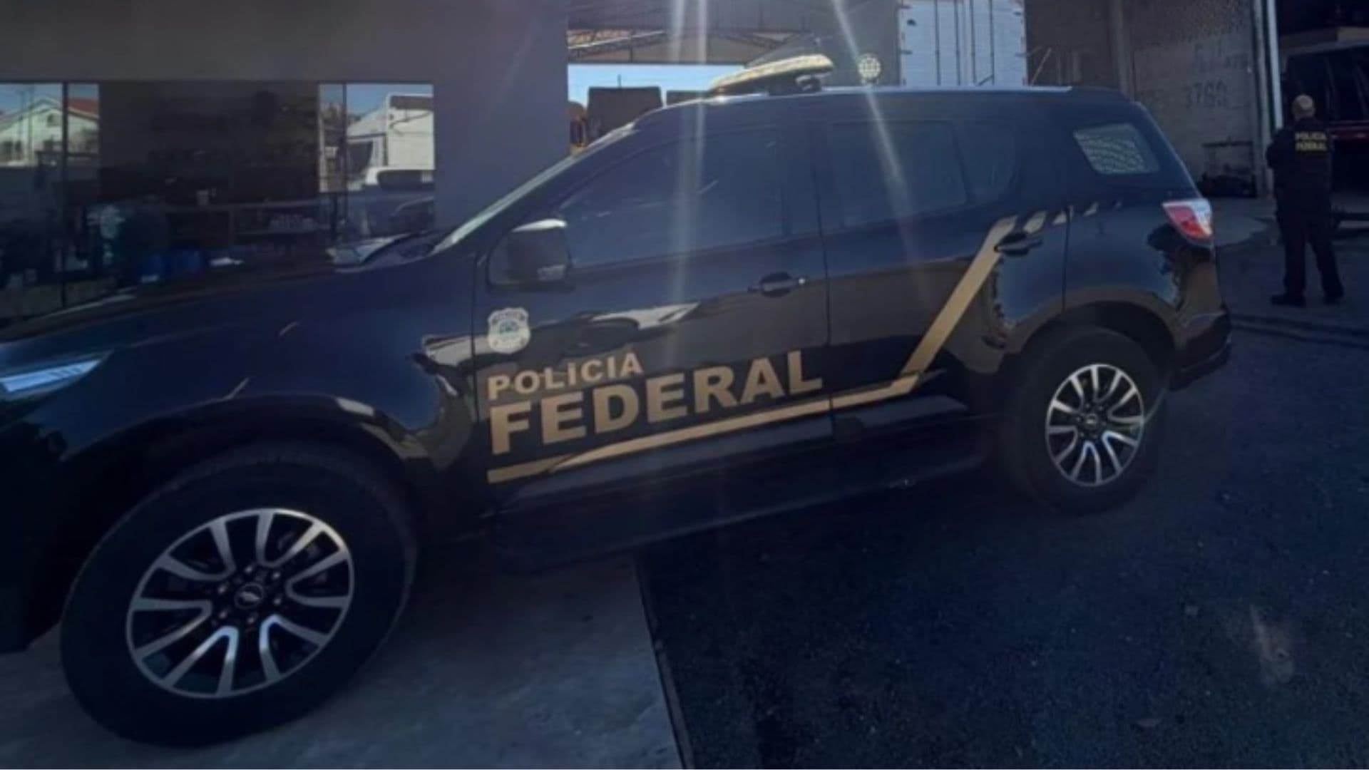 Polícia Federal mira esquema de fraude financeira e lavagem de dinheiro em PG