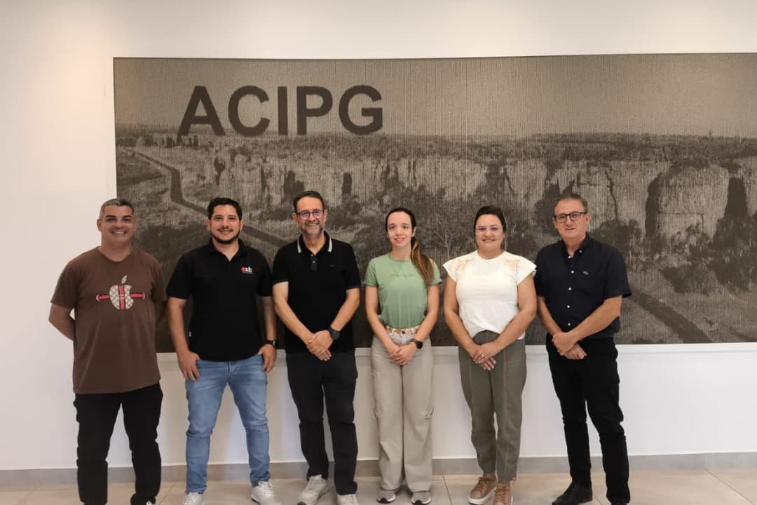 nova associação acipgjpg mídia exterior