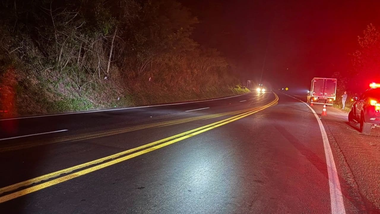 Homem fica gravemente ferido ao ser atropelado por caminhão na BR-376 em Ortigueira