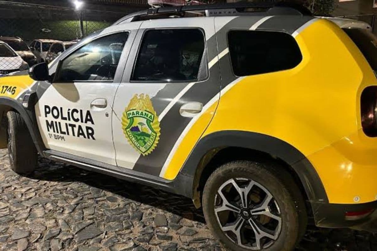 Motorista avança sinal vermelho e é preso por embriaguez em Ponta Grossa