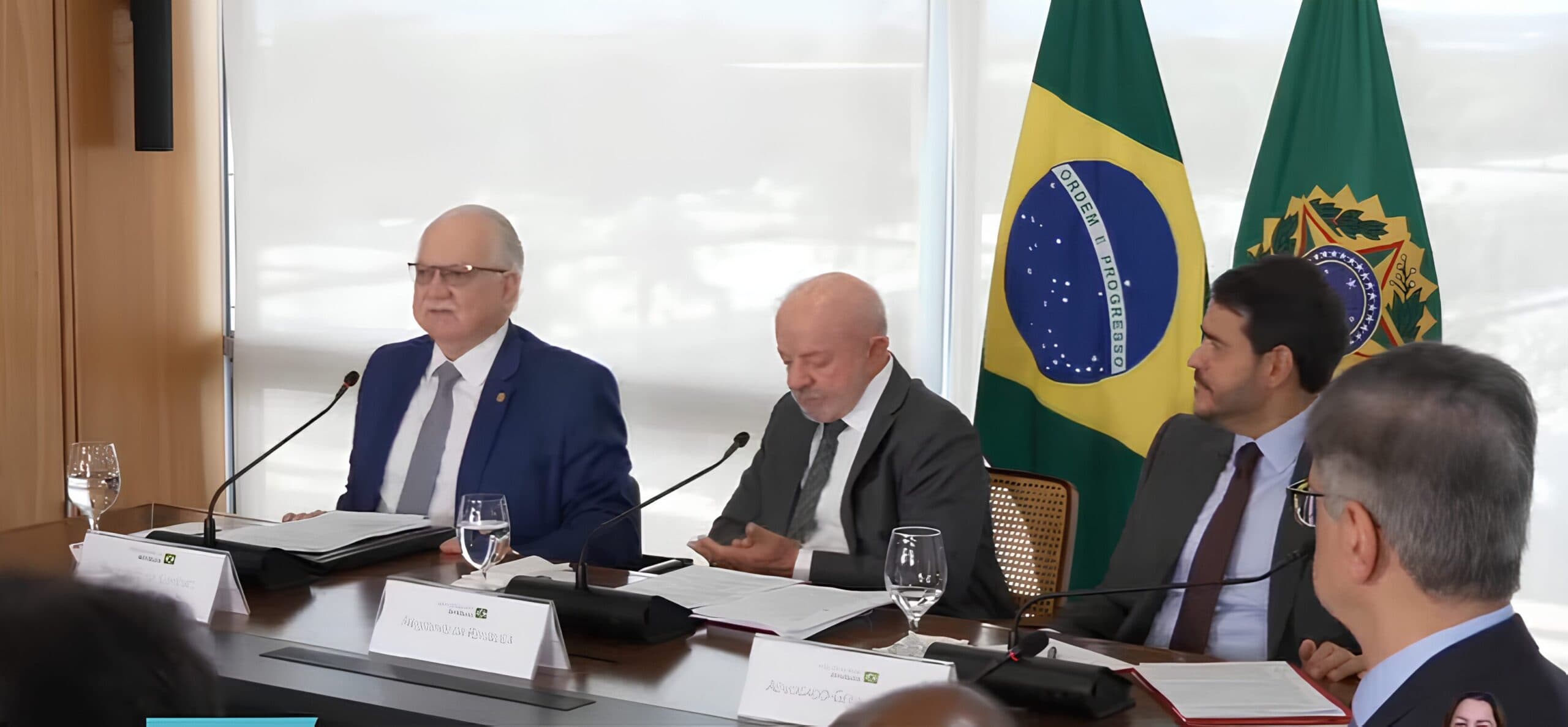 Lula cobra fim de sigilo do Master e tenta estancar crise