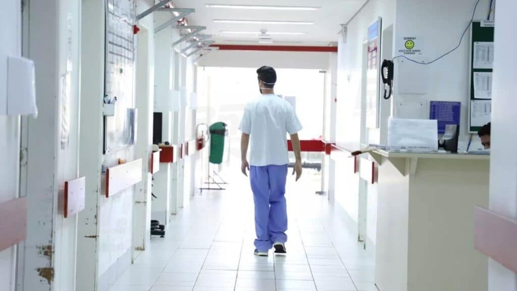Prefeitura de PG acerta detalhes para iniciar pagamento do novo piso da enfermagem