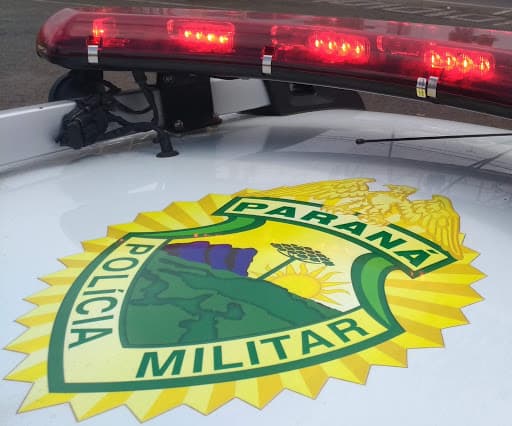 Homem é preso por porte ilegal de arma em Ponta Grossa após abordagem da PM