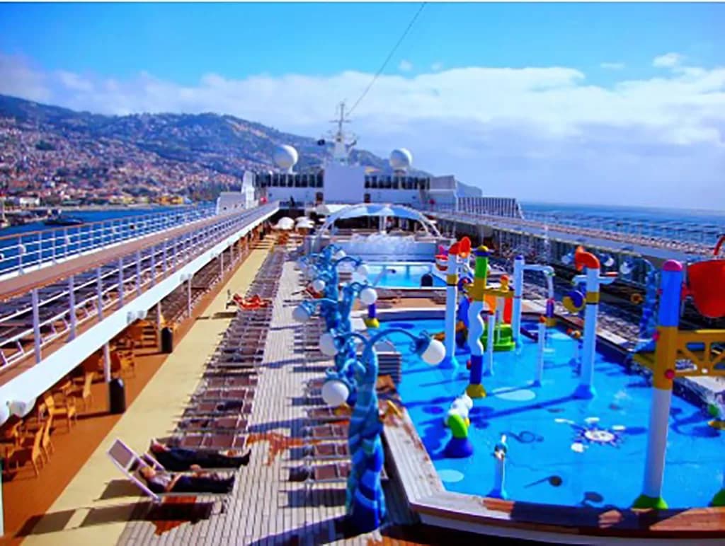 MSC Armonia - Crianças