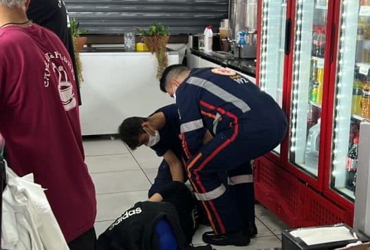 Mulher aguarda 1h30 para ser socorrida pelo SAMU após passar mal no Terminal Central de PG