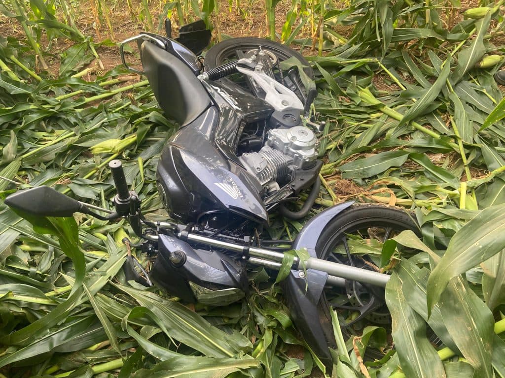 Jovem fica ferido após acidente de moto na PR-092 em Arapoti