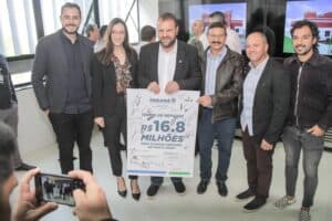 Governo do Paraná anuncia mais R$ 168 milhões para construç