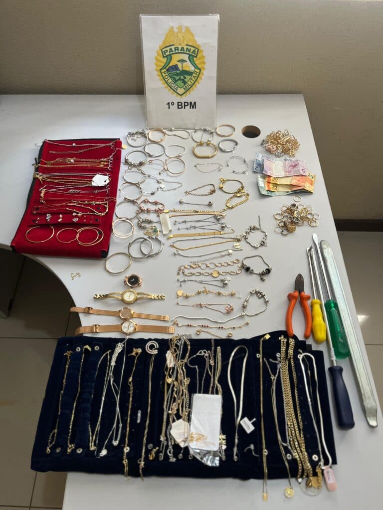 Polícia prende homem em Castro após furto de joias em Piraí do Sul